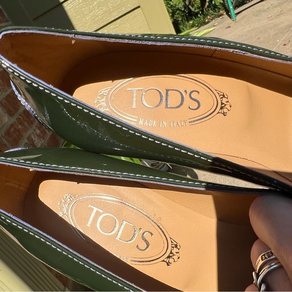 🔥Price Drop!🔥Patent Leather Tod’s Heels, never worn. - Picture 8 of 9